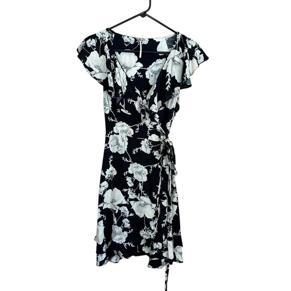Free People French Quarter Floral Ruffle Wrap Mini Dress M - Picture 2 of 11